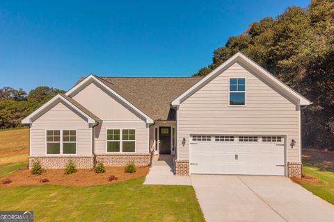 40 Sewell Rd Lavonia GA 30553