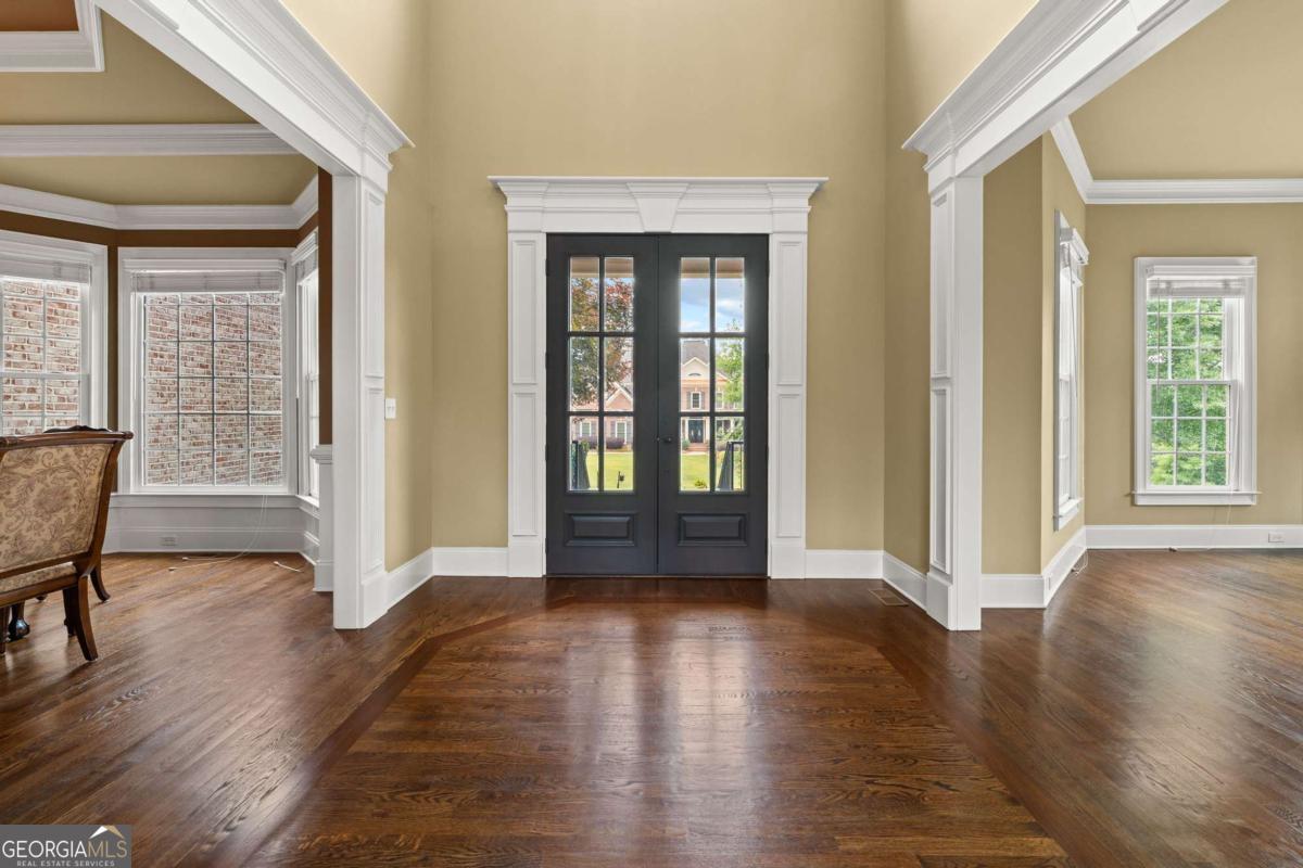 1068 Windermere XING