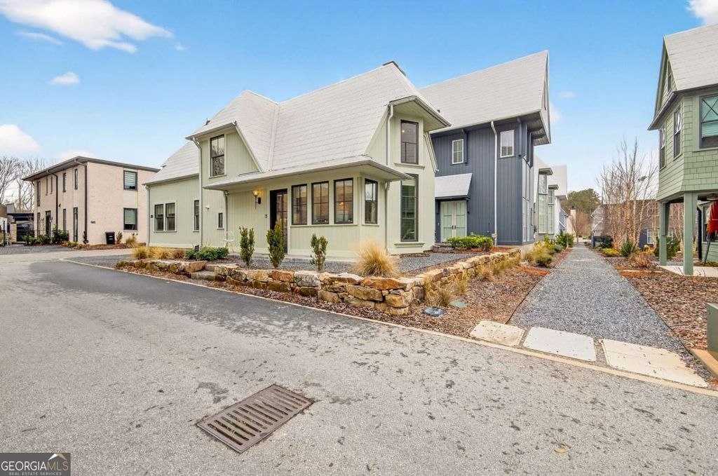 Photo of 110 Channing Lane, Fayetteville, GA 30214 (MLS # 10695726)