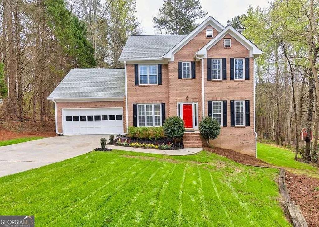 Photo of 2361 Emerald Drive, Loganville, GA 30052 (MLS # 10718646)
