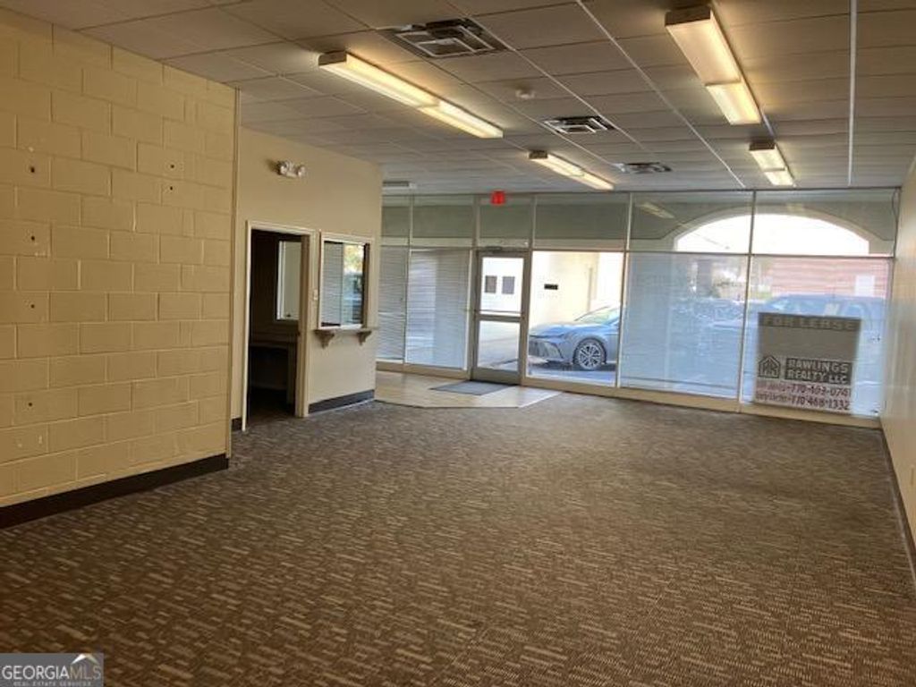 Photo of 124 W College St., Griffin, GA 30224 (MLS # 10656661)