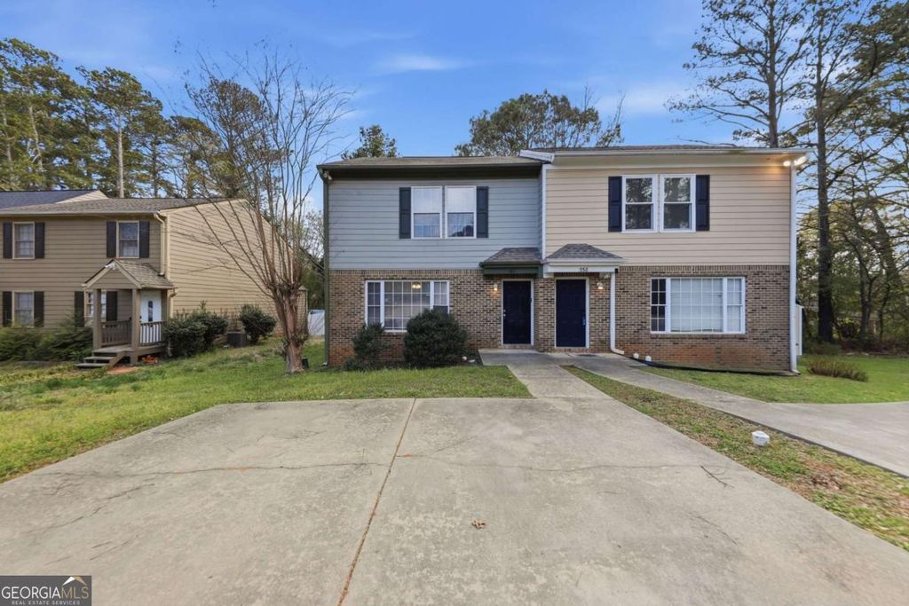 Photo of 560 Manning Road SW, Marietta, GA 30064 (MLS # 10719072)