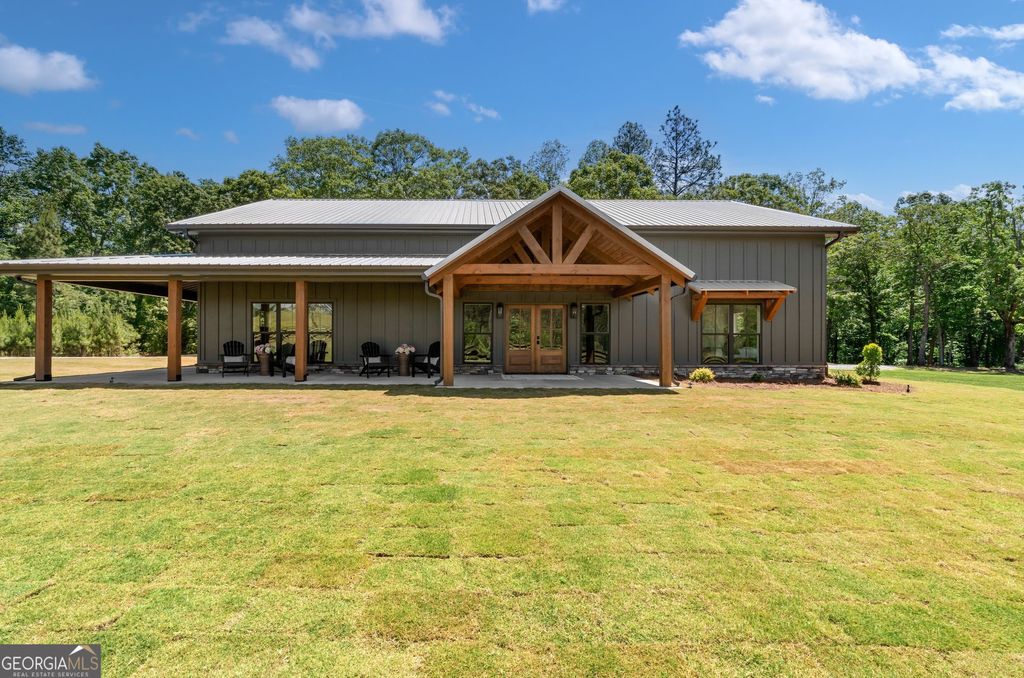 Photo of 5938 Ridgeway Road, Franklin, GA 30217 (MLS # 10766128)