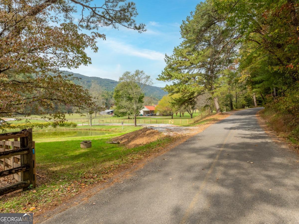 2673 Tails Creek Church RD