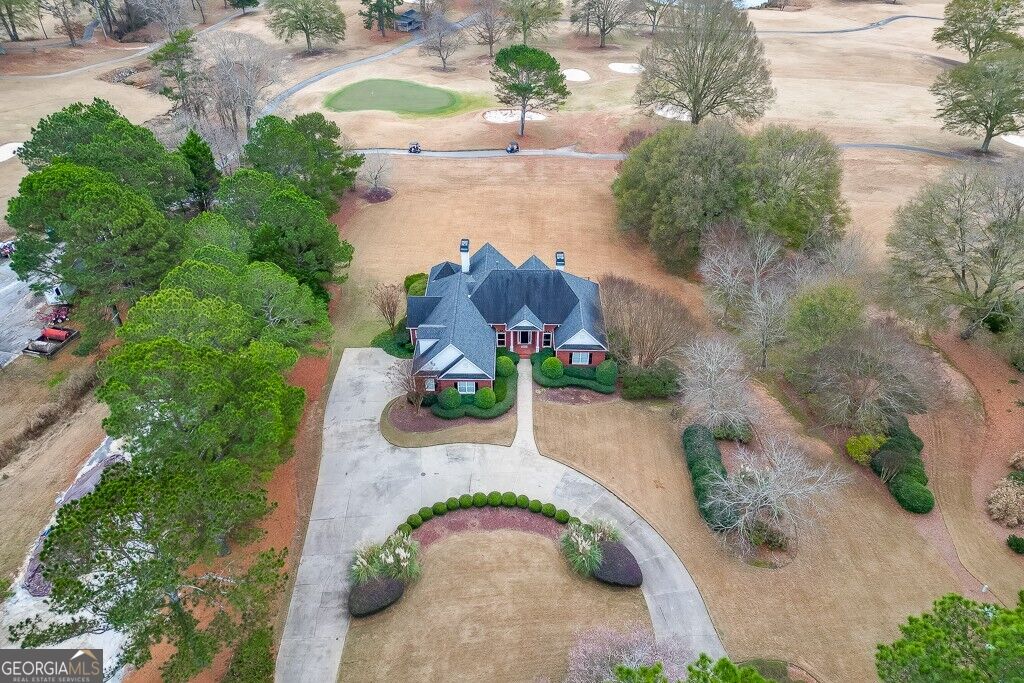 5685 Golf Club DR