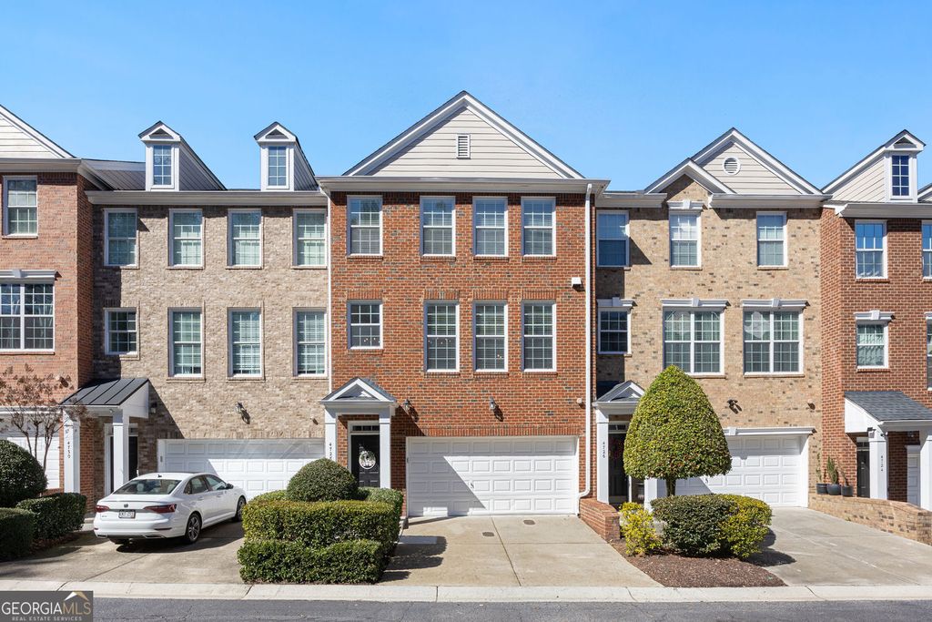 Photo of 4728 Creekside Villas Way SE, Smyrna, GA 30082 (MLS # 10694069)