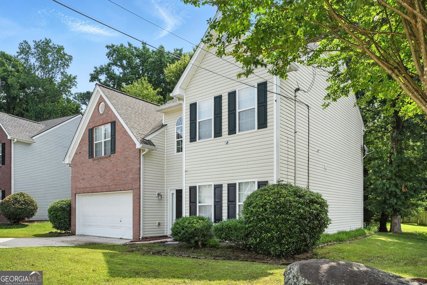 5487 Walnut Lane LN