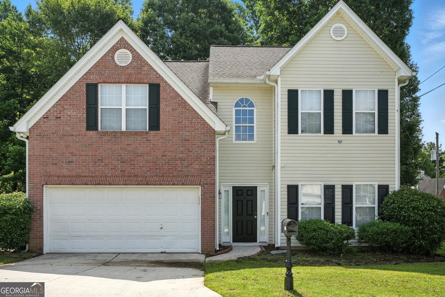 5487 Walnut Lane LN
