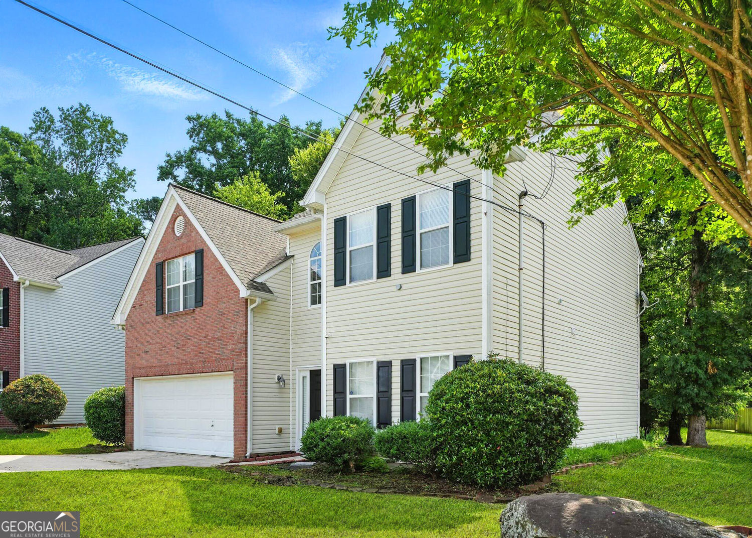 5487 Walnut Lane LN