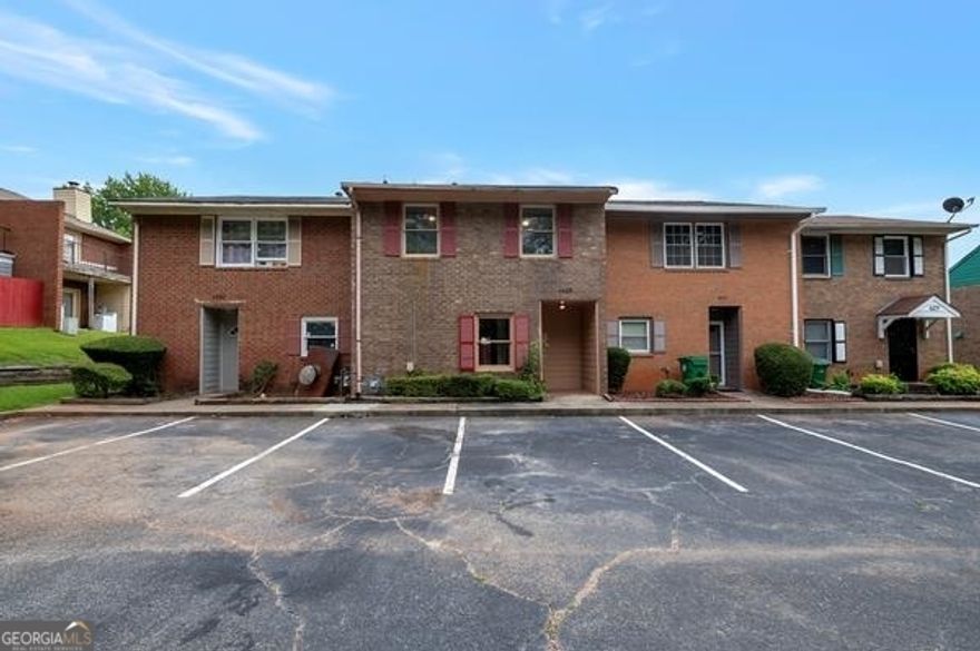 Introducing 4433 Golf Vista Circle. READY FOR IMMEDIATE MOVE IN. 3 bedroom 2.5 bathroom townhome with FENCE. Inviting home features a family room, separate dining room, large master bedroom, a half bath on main level. The kitchen features designer-colored cabinets & backsplash. Double doors leading to a back patio. Minutes from Stonecrest mall, shopping, dining, entertainment & more! Easy access to I-20 and 285. Minimum 16 month lease required. HURRY THIS WILL NOT LAST LONG!!! Excalibur Homes does not advertise on Facebook or Craigslist. Be advised that the sq ft and other features provided may be approximate. Prices and/or availability dates may change without notice. Lease terms 12 months or longer. Application fee is a non-refundable $75 per adult over 18 years of age. One-time $200 Administrative fee due at move-in. Most homes are pet-friendly. Breed restrictions may apply. Rental insurance required.