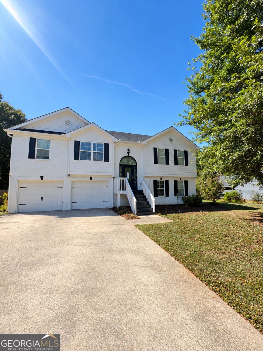 Photo of 166 Feldspar Drive, Jefferson, GA 30549 (MLS # 10881020)