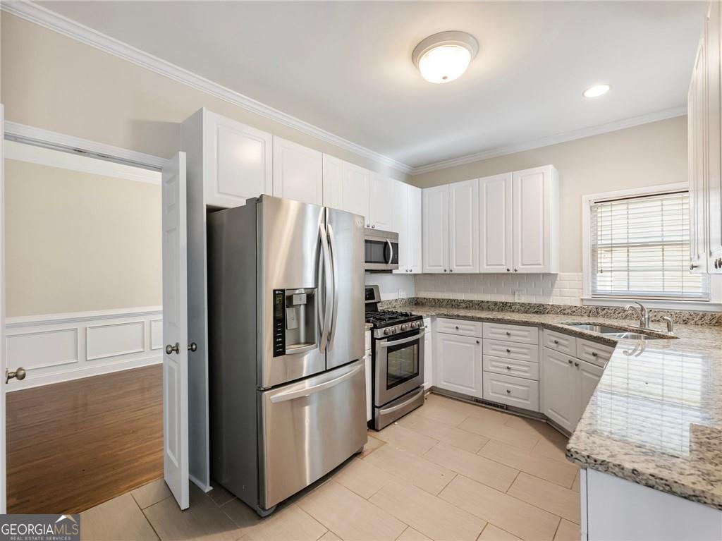 2348 Logan CIR NE