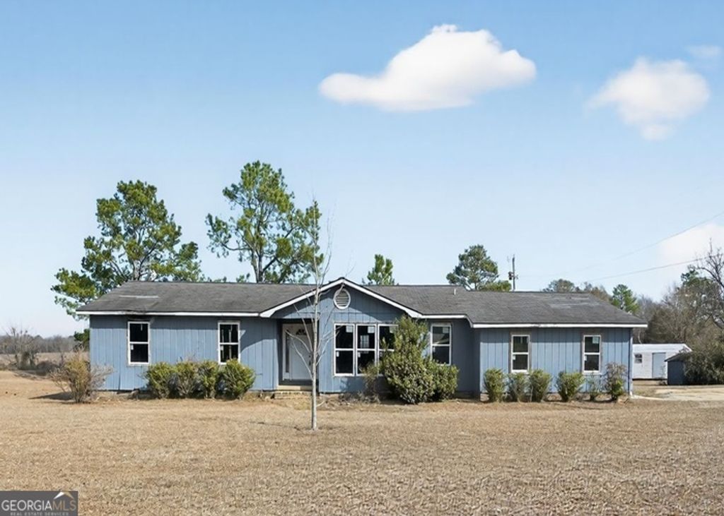 Photo of 1854 Friendship Umc Road, Cochran, GA 31014 (MLS # 10695322)