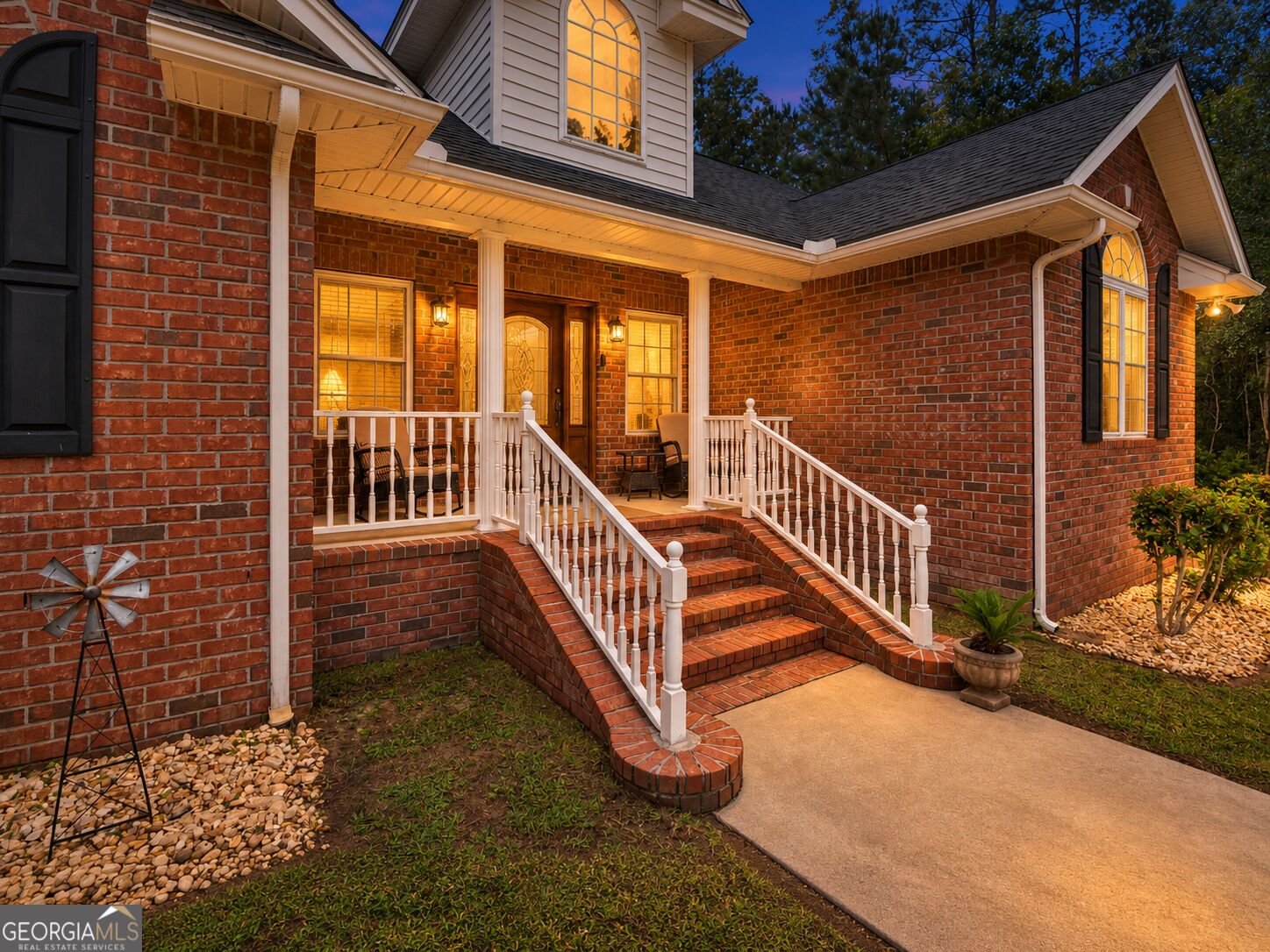 296 Magnolia RD