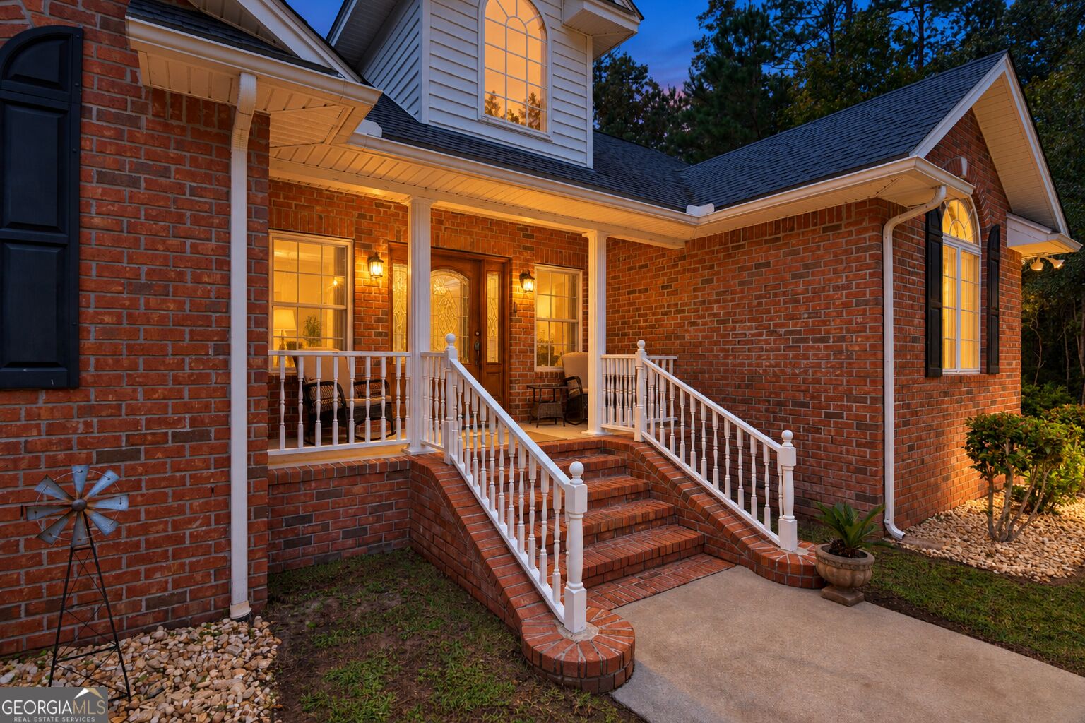 296 Magnolia RD