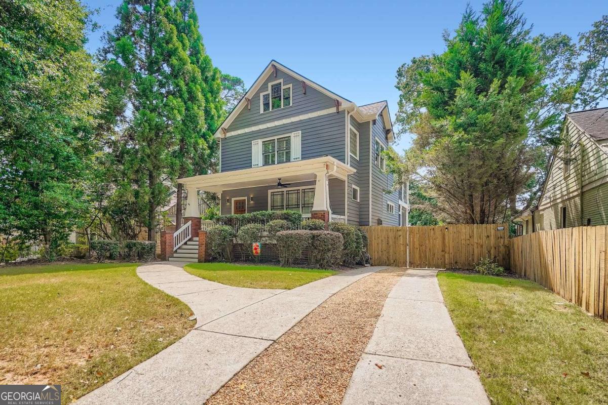 Winnona / E. Lake - Residential