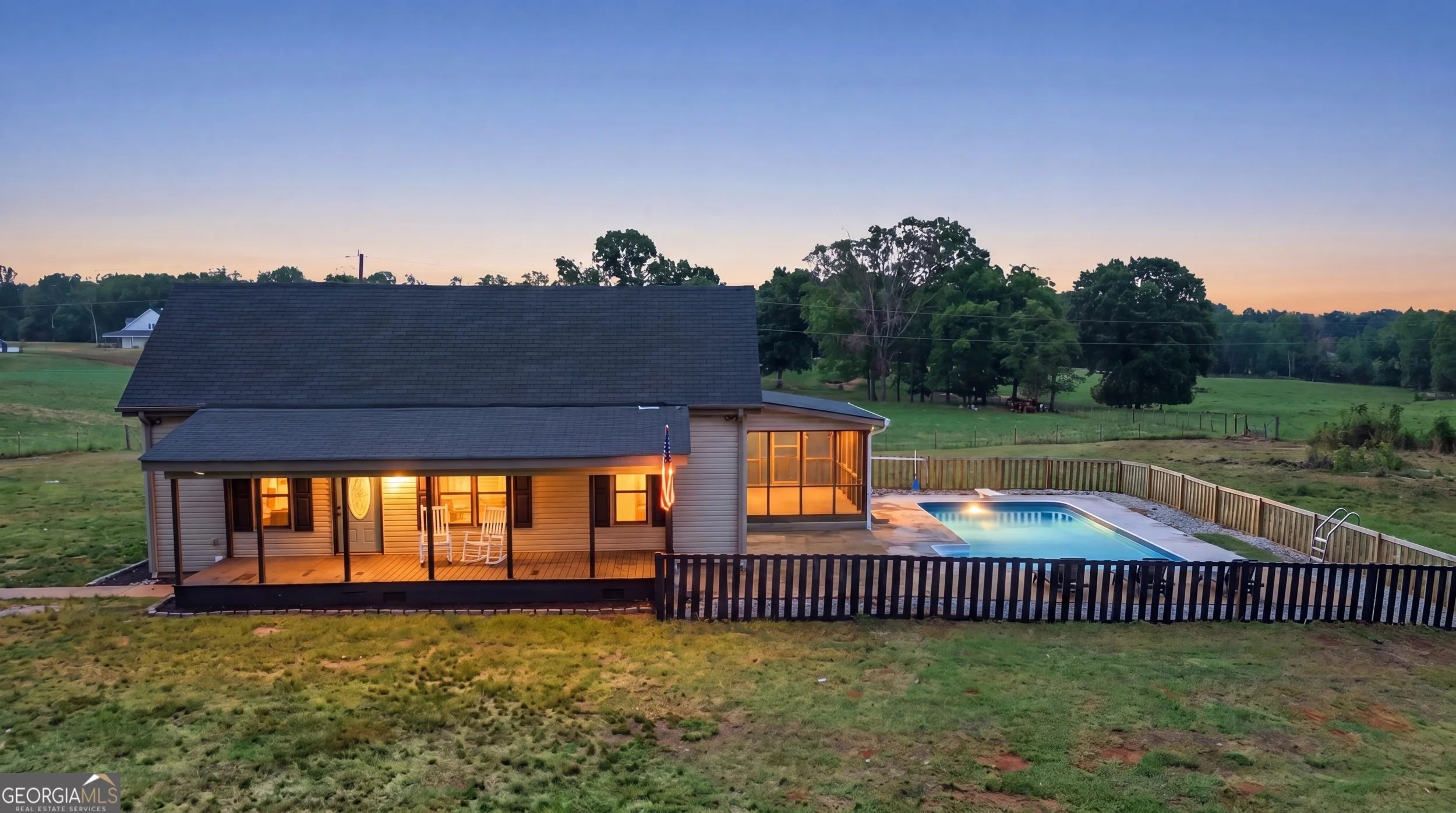 5525 Sandy Cross Road