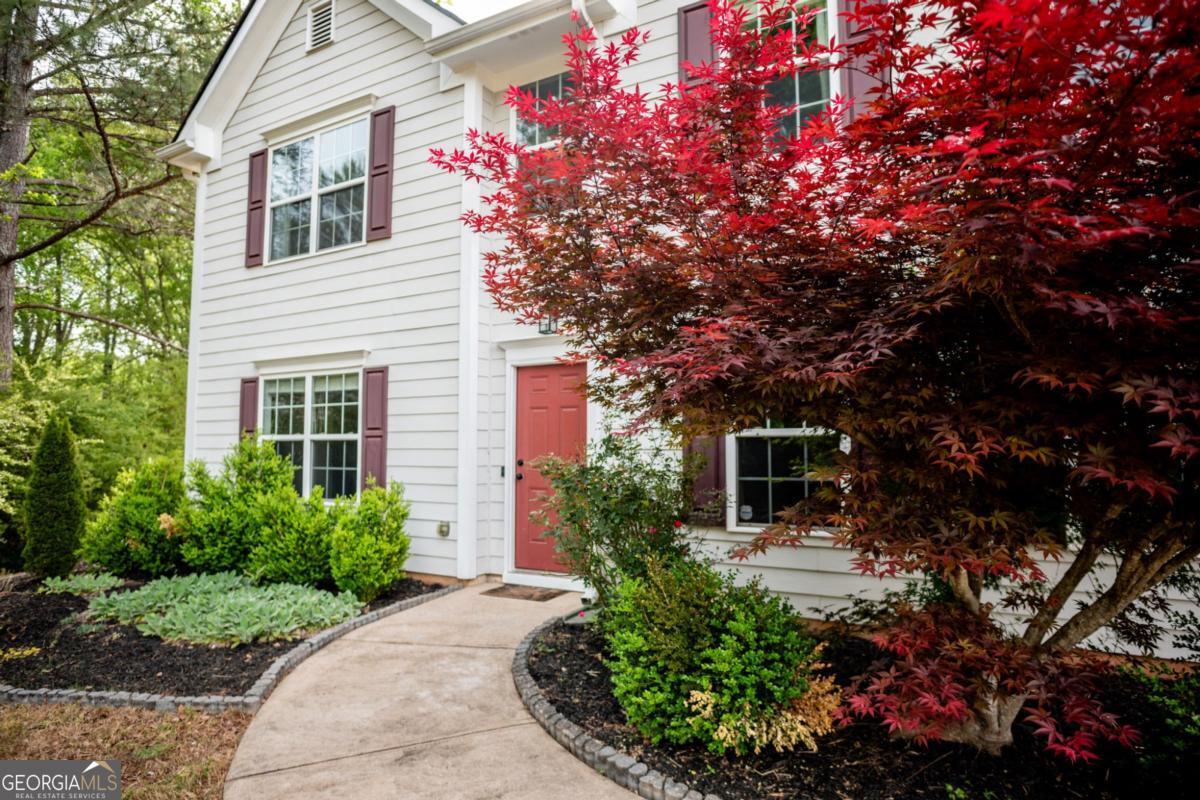 768 Weeping Willow DR