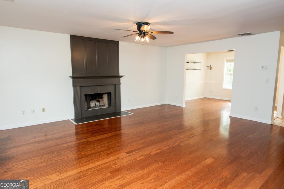 768 Weeping Willow DR