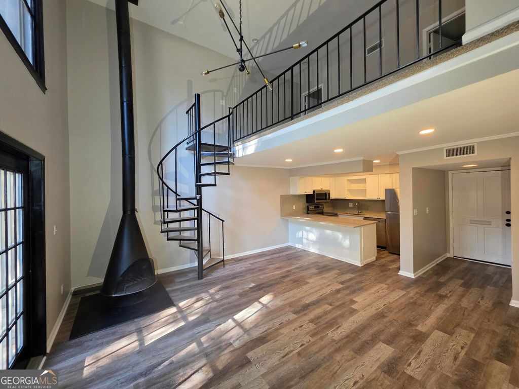 Photo of 123 Elysian Way NW, Atlanta, GA 30327 (MLS # 10654324)