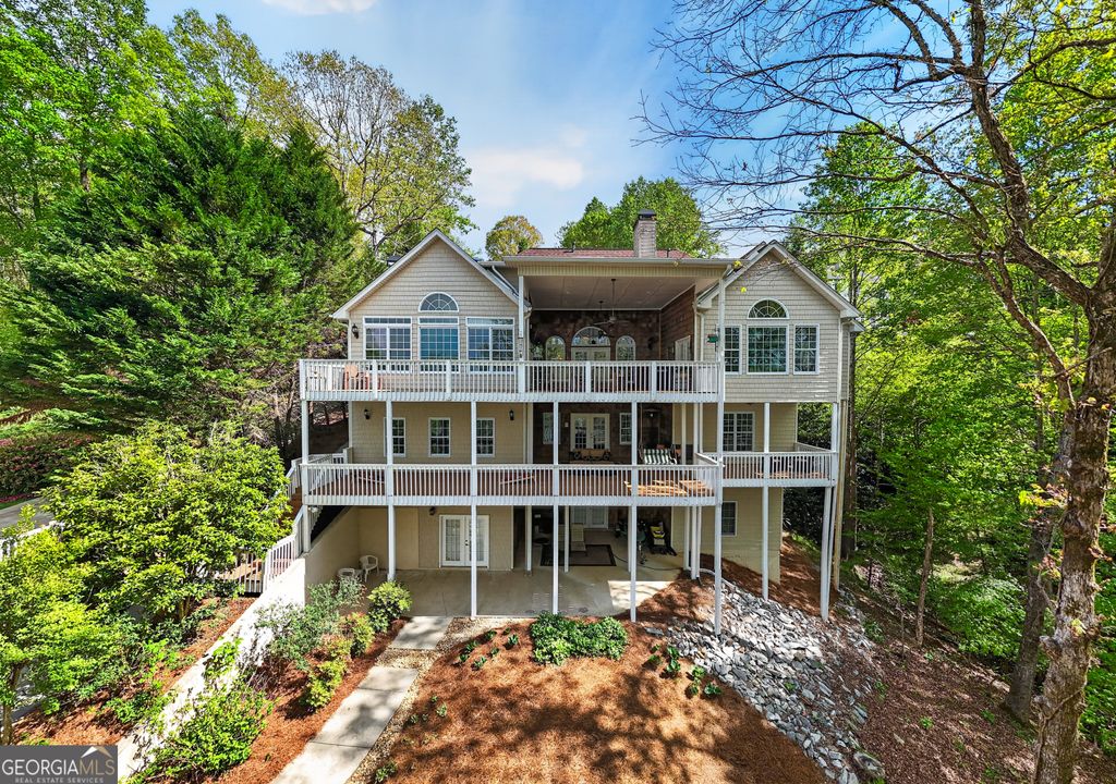 Photo of 5804 Ridgewater Circle, Gainesville, GA 30506 (MLS # 10733545)