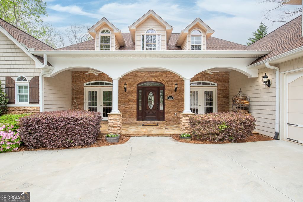 Photo of 5804 Ridgewater Circle, Gainesville, GA 30506 (MLS # 10733545)