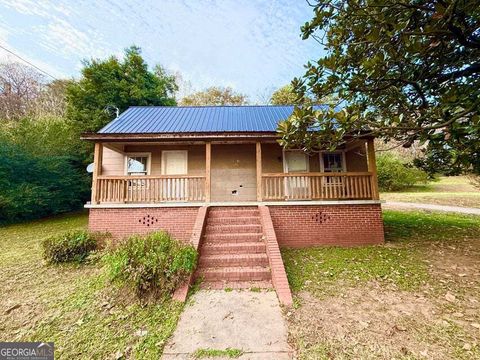 Photo of 110 Ninth Street, Trion, GA 30753 (MLS # 10644937)
