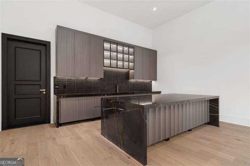 Echelon - Residential