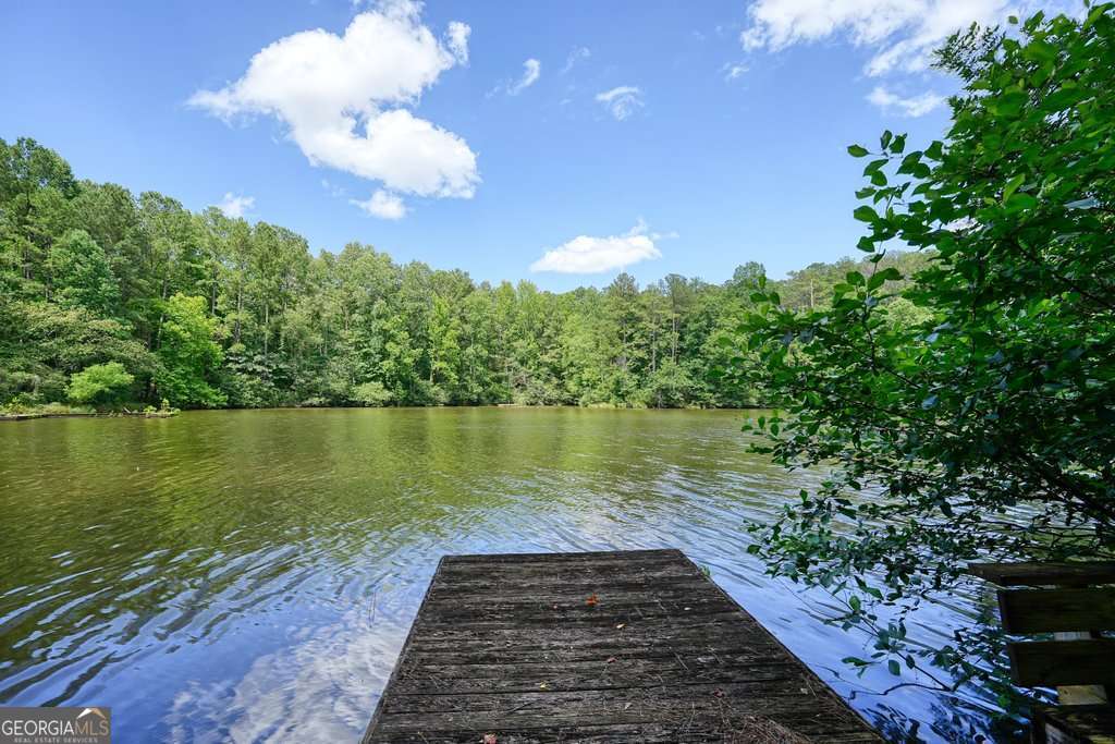 109 Lake Latimer CV NE