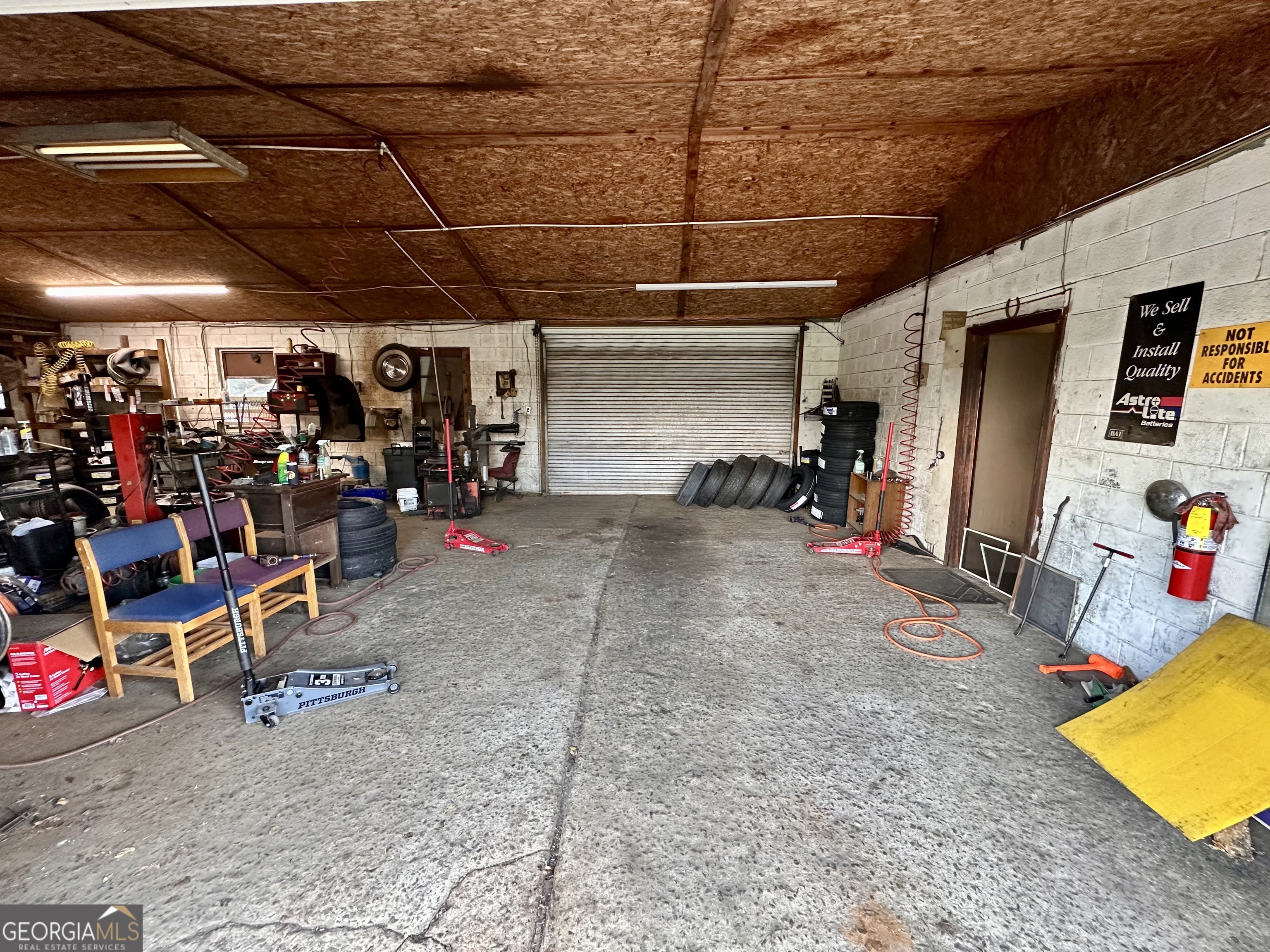 4071 Price RD