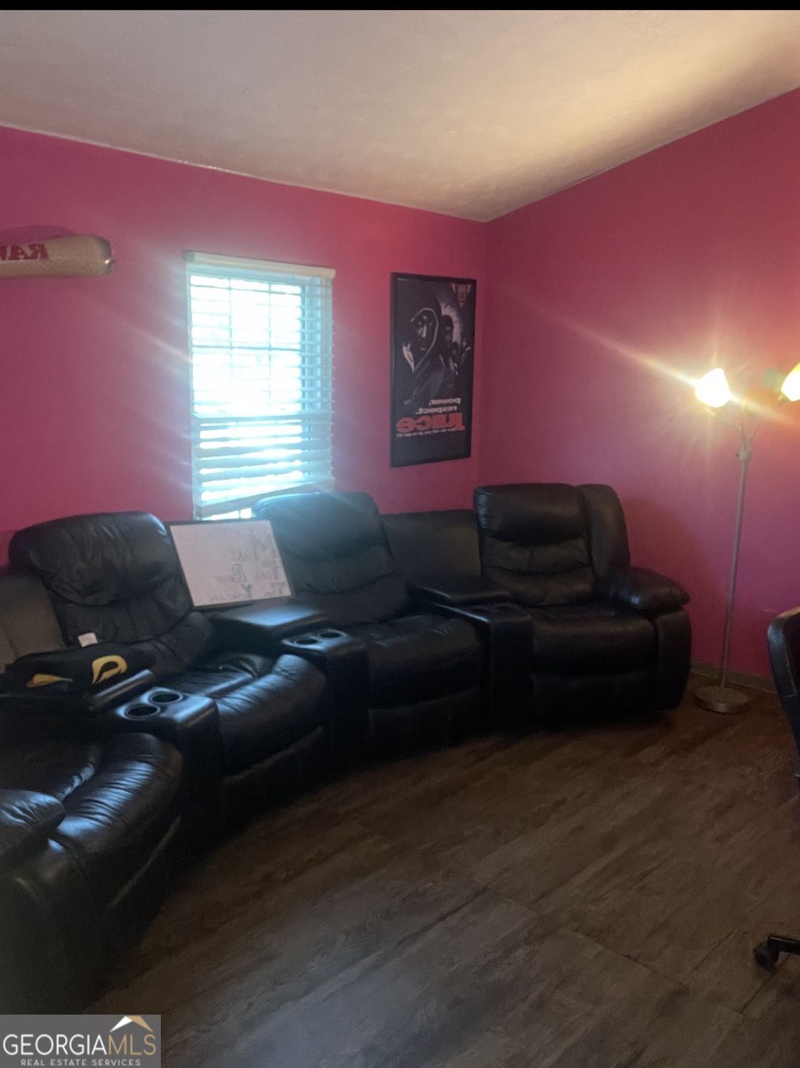 3448 Washington WAY