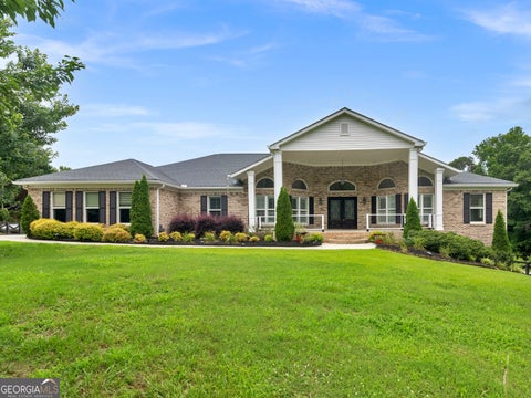 Photo of 25 Walnut Lane, Covington, GA 30014 (MLS # 10790282)