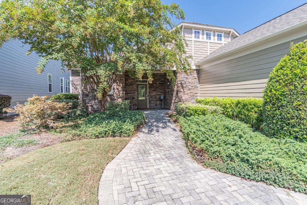 3133 Scarlet Oak LN