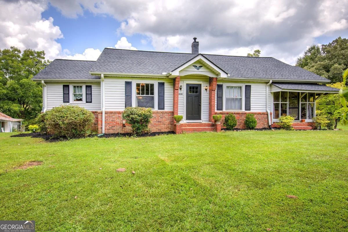 2135 Bellview Road