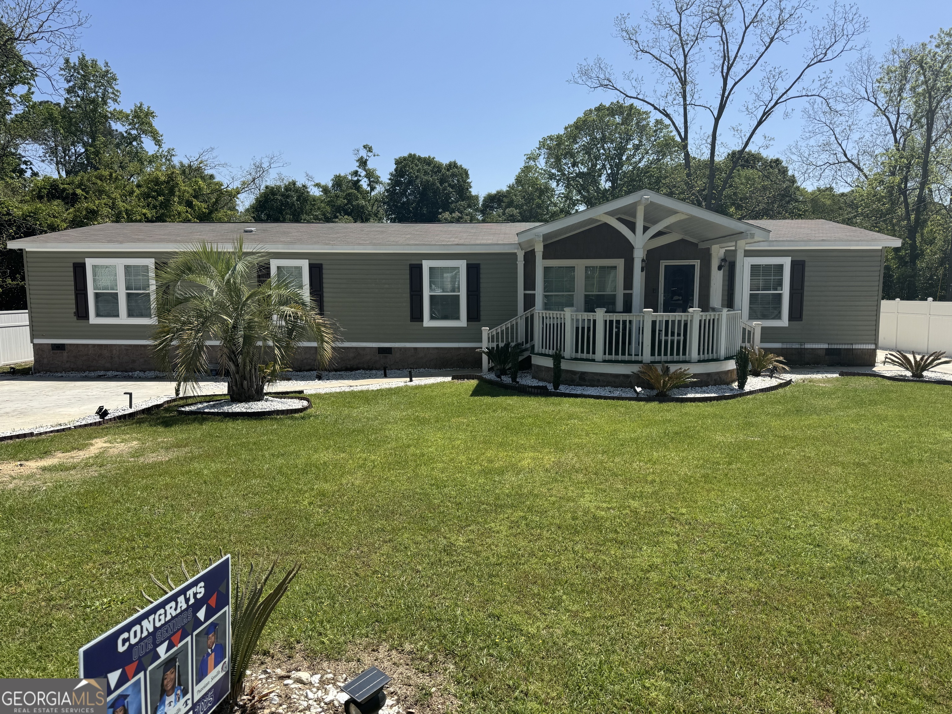 Listing image 1