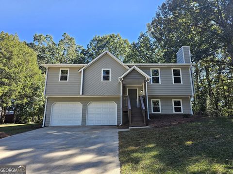 4014 Oak Stone DR Douglasville GA 30135