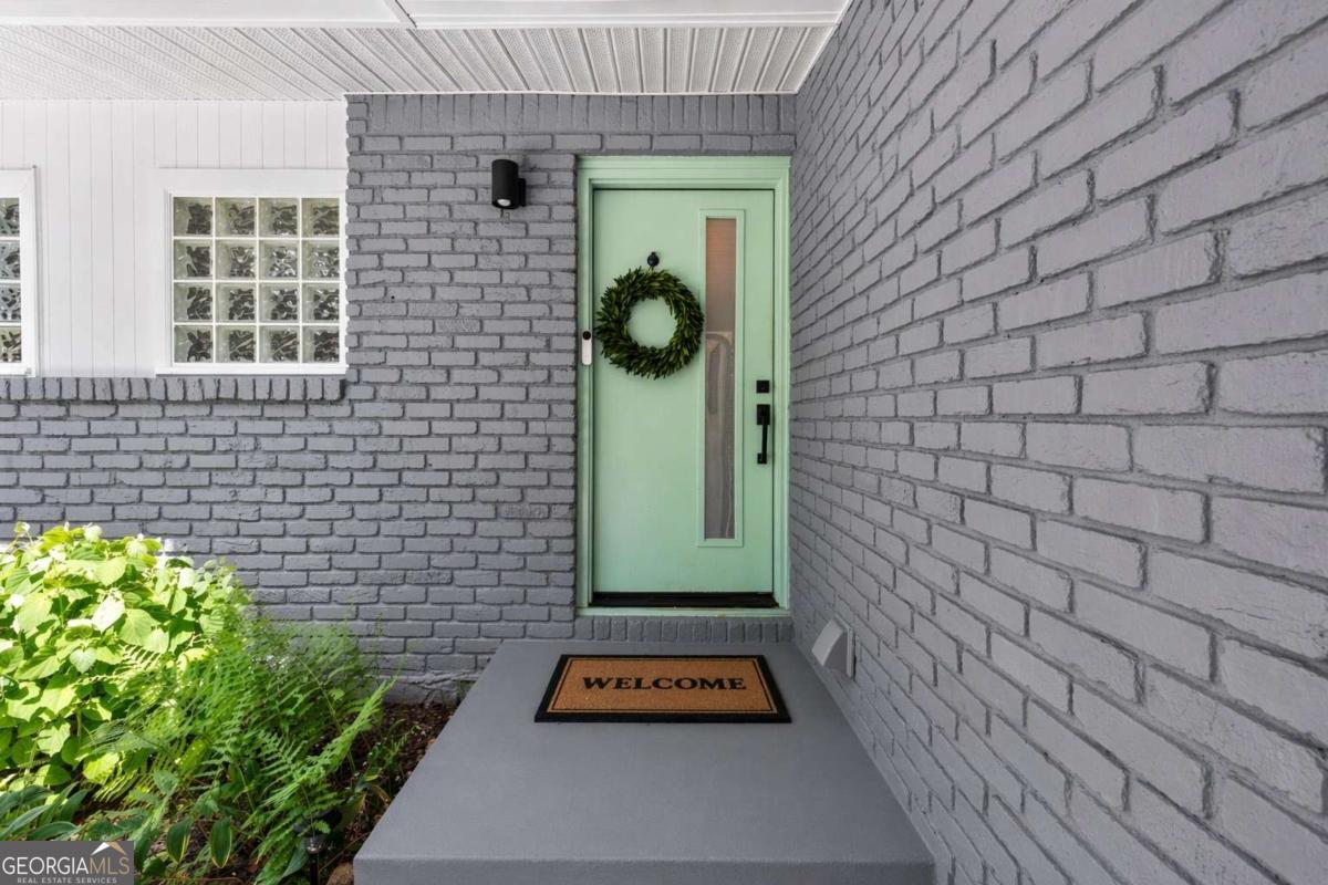 2485 Wentworth DR NE