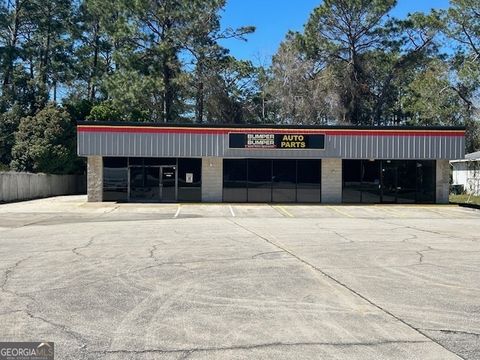 461 Charlie Smith Sr HWY St. Marys GA 31558