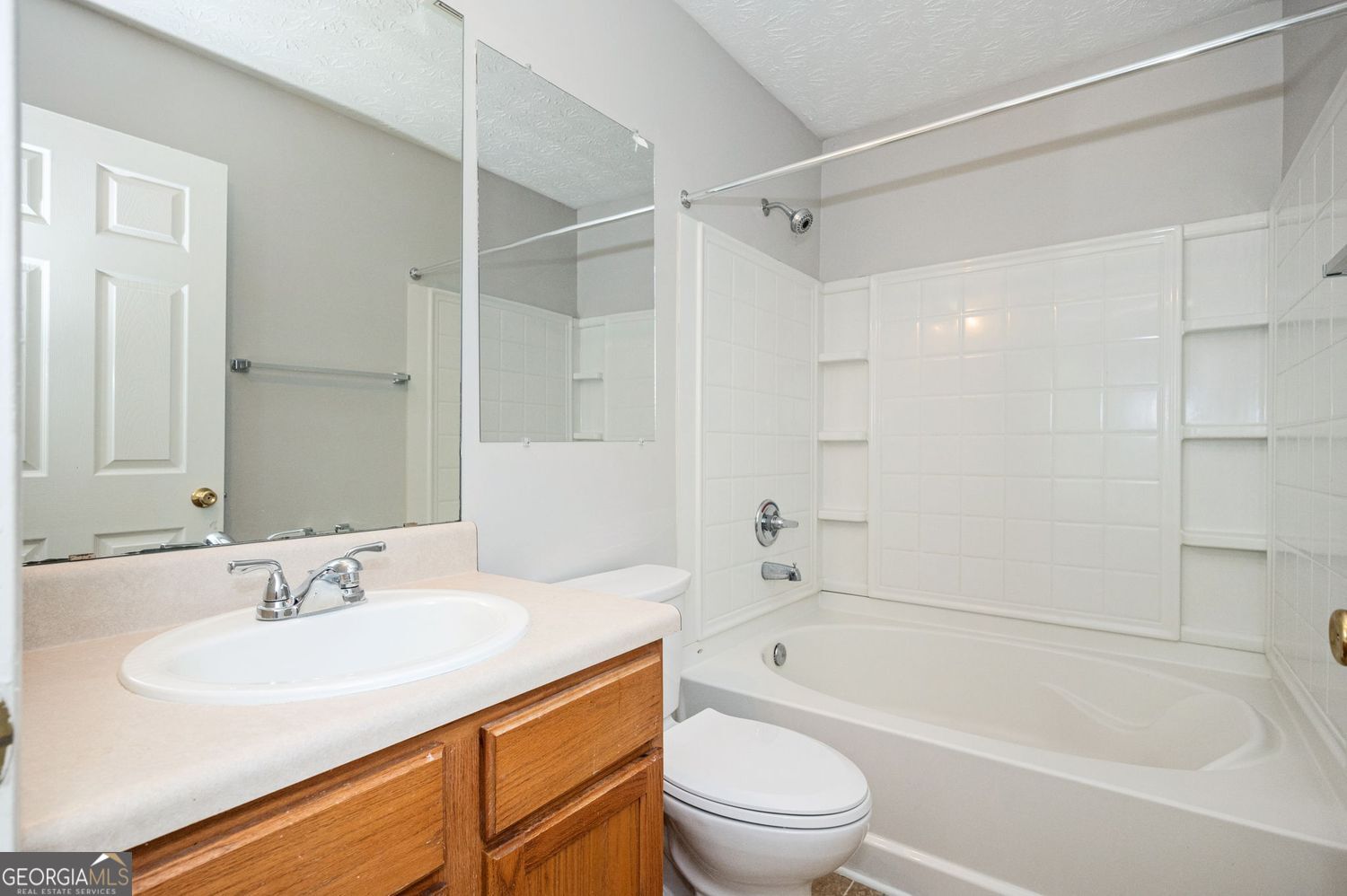 Decatur, Georgia 30034, United States, 3 Bedrooms Bedrooms, ,3 BathroomsBathrooms,Residential,Active,184840