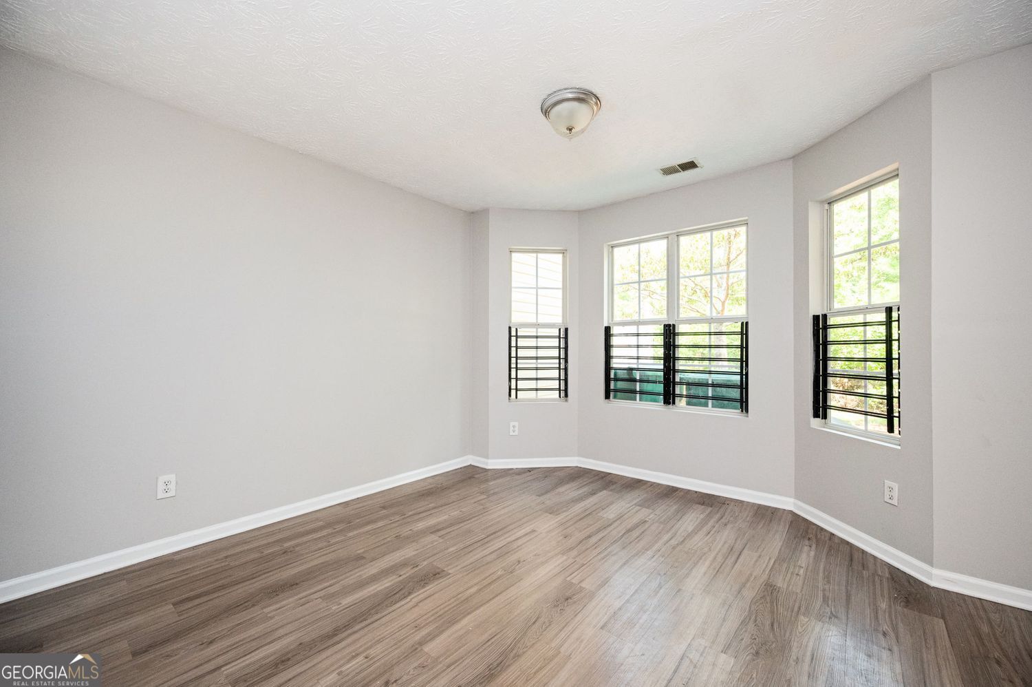 Decatur, Georgia 30034, United States, 3 Bedrooms Bedrooms, ,3 BathroomsBathrooms,Residential,Active,184840