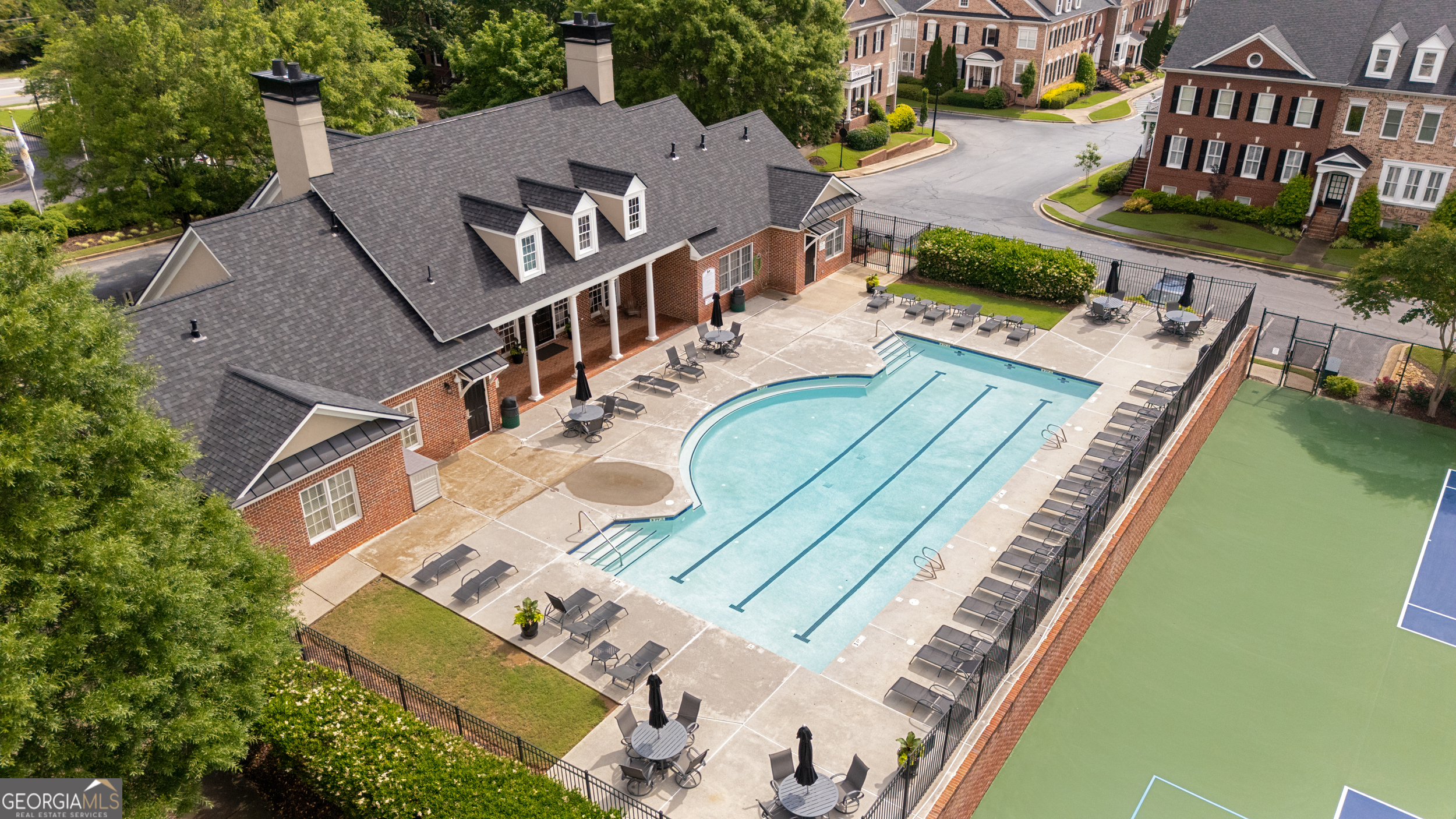 Academy Park - Residential