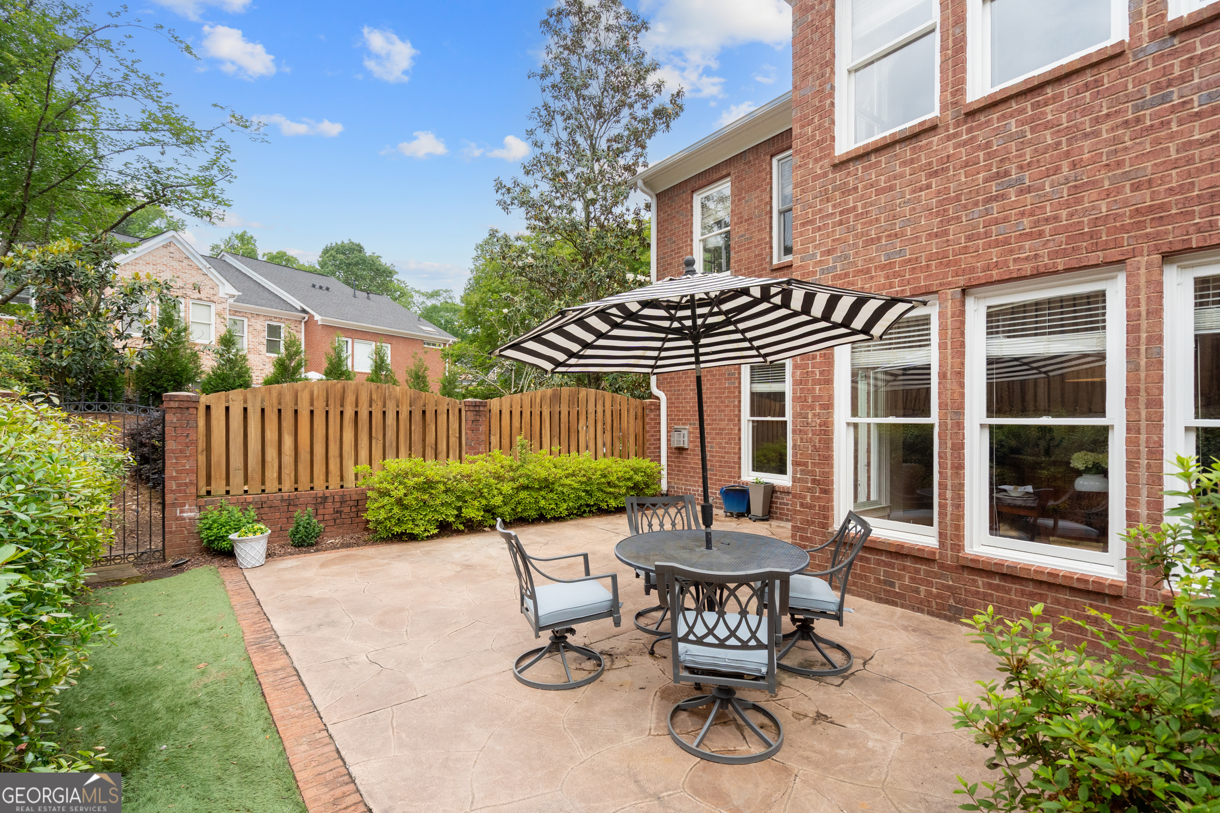 Academy Park - Residential