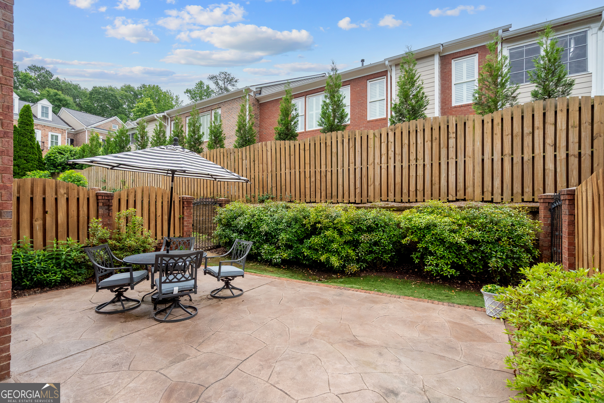 Academy Park - Residential