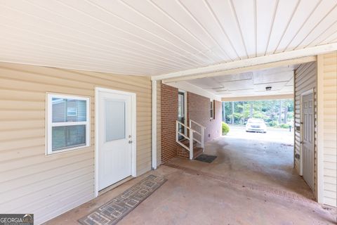 A home in Thomaston