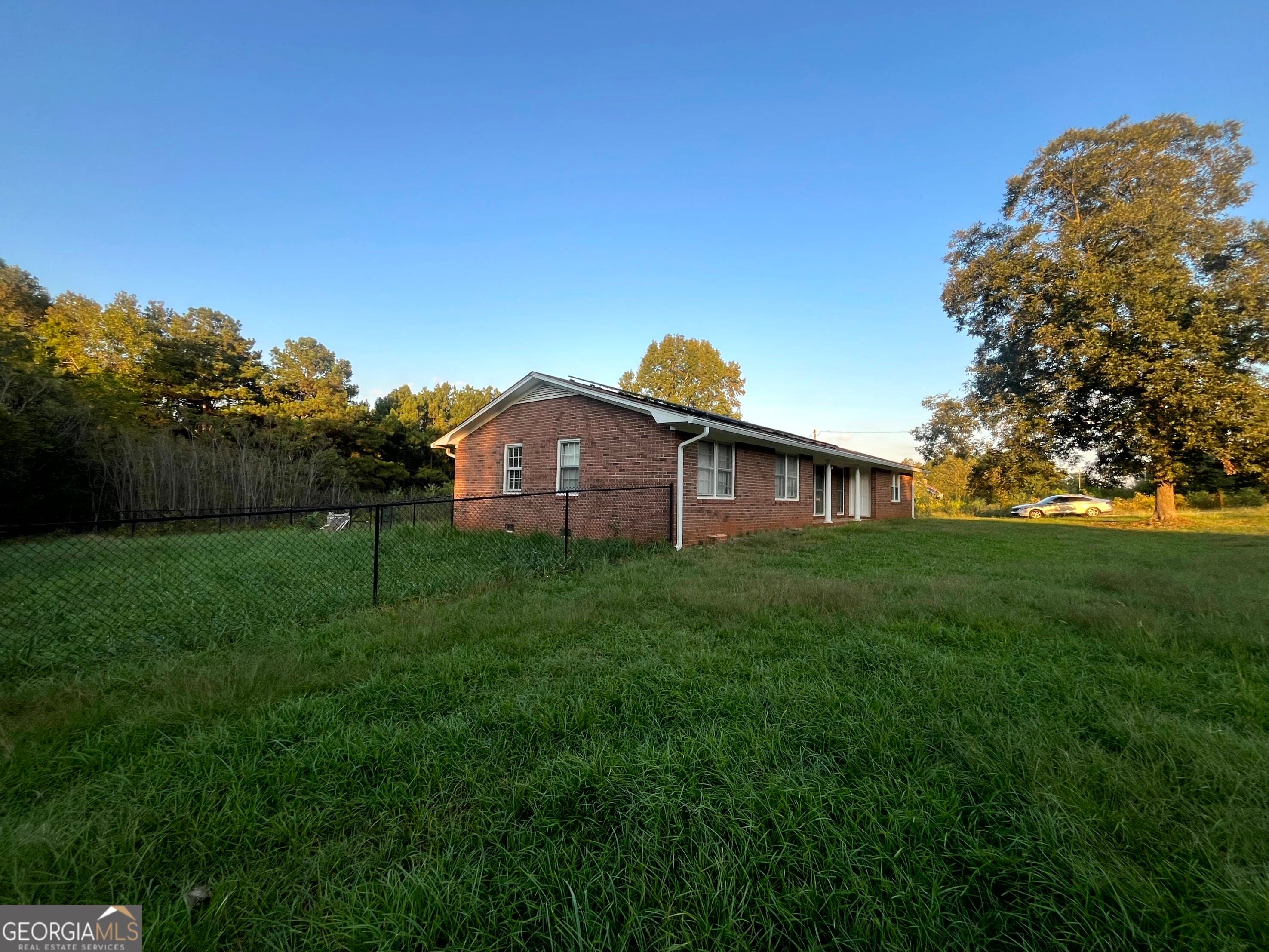 8750 Sandy Cross RD