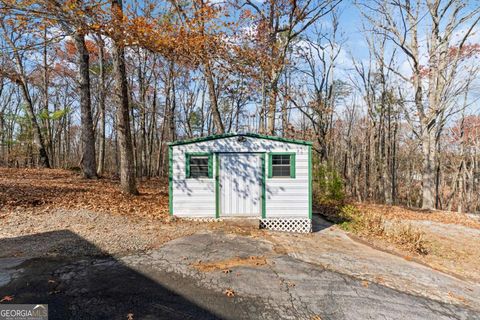 A home in Dahlonega