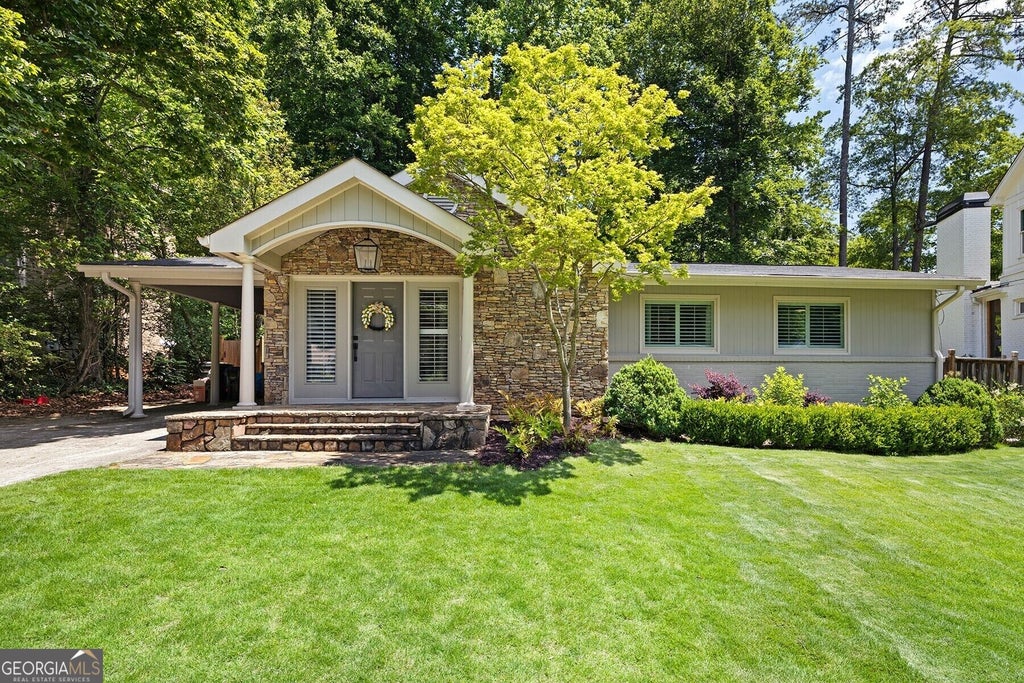 Photo of 3647 Keswick Drive, Chamblee, GA 30341 (MLS # 10872796)