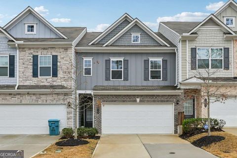 2015 Ravencliff DR Austell GA 30168