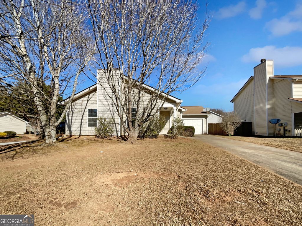 Photo of 3524 Sweetgum Lane, Decatur, GA 30032 (MLS # 10689592)