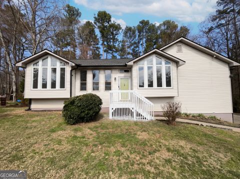 Photo of 2907 Emerald Lane, Acworth, GA 30102 (MLS # 10697662)